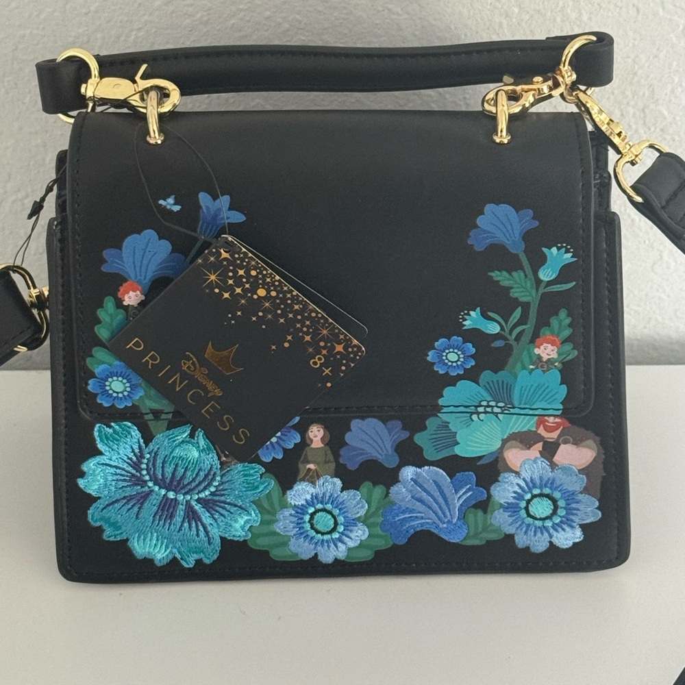 Loungefly Disney Princess Brave Black Floral Embroidered CB Purse NEW